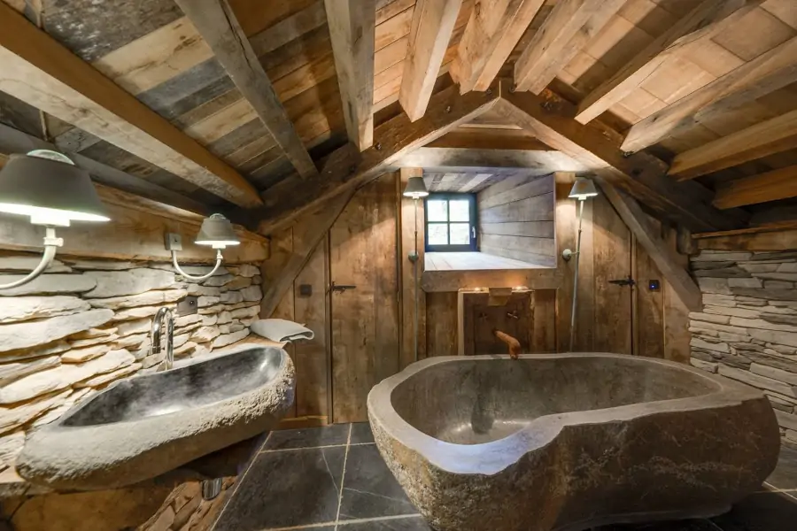 baignoire en pierre
